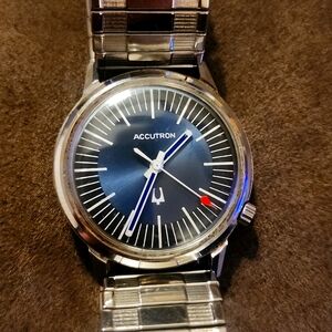 Vintage 1971 Bulova Accutron Watch 2180 18k HGE